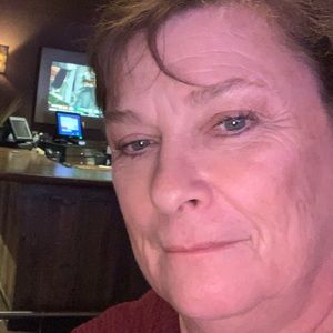 Meet your Posher, Janet